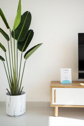 Airstay - Modern 1BR - Full Golf Course Views - Monthly Offer Available